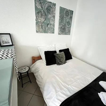 Vue Sur Jardin Parking Ascenseur Un-sejour-a-part Apartment *