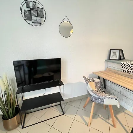 公寓 Vue Sur Jardin Parking Ascenseur Un-sejour-a-part