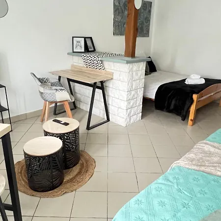 Vue Sur Jardin Parking Ascenseur Un-sejour-a-part *