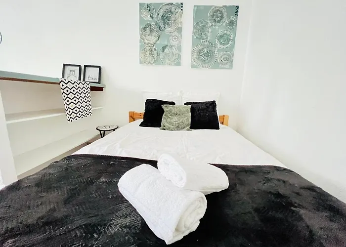 Vue Sur Jardin Parking Ascenseur Un-sejour-a-part