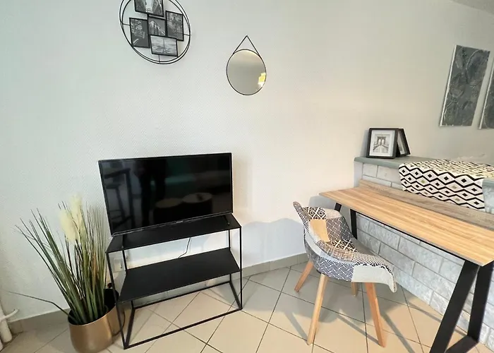 公寓 Vue Sur Jardin Parking Ascenseur Un-sejour-a-part