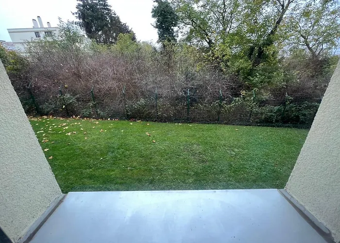 Lägenhet Vue Sur Jardin Parking Ascenseur Un-sejour-a-part Metz